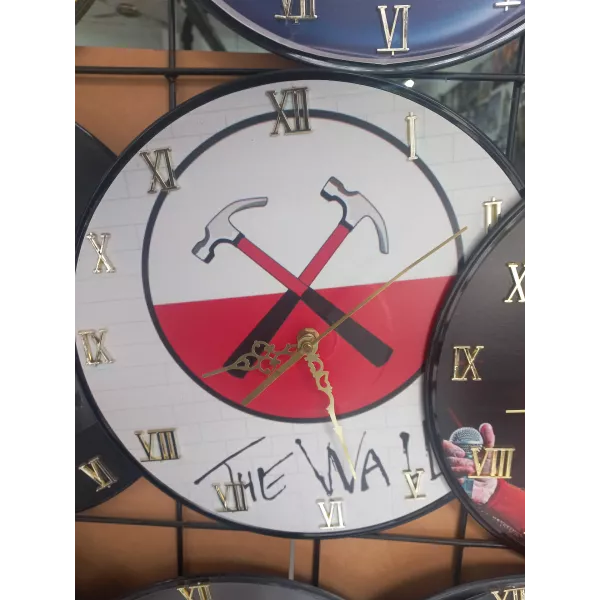 Reloj Rock PF. The Wall